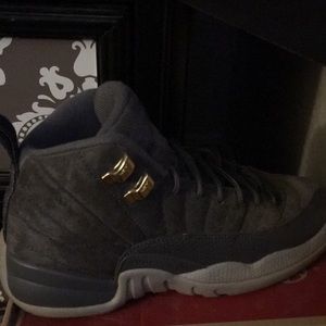 Jordan 12 cool grey
